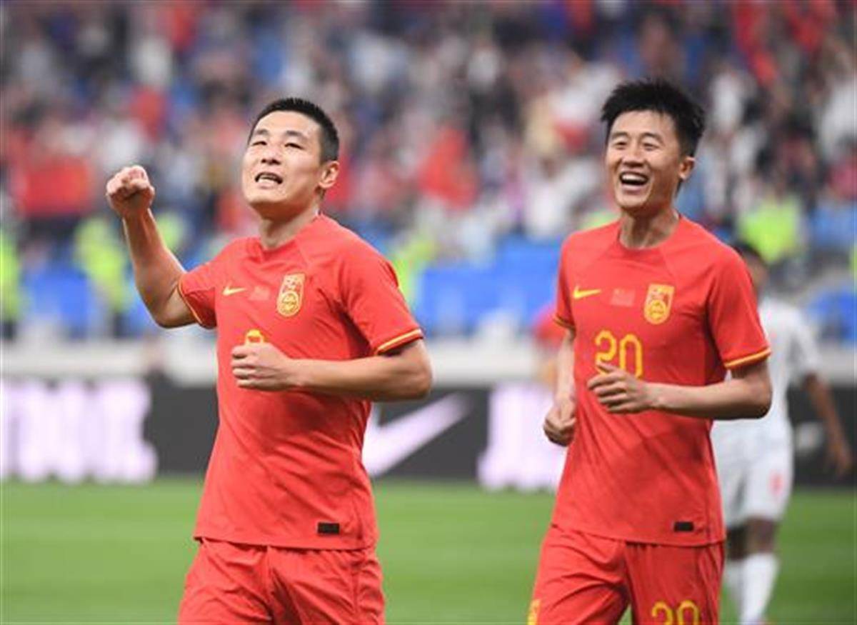 168体育-2:1！武汉三镇队队员两送助攻，国足赢得欧洲杯开门红